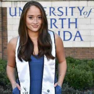 Meet your Posher, Monique